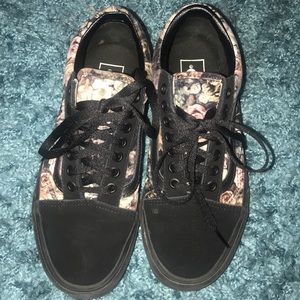 Floral velvet vans